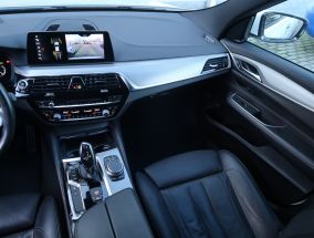 BMW 6GT - 2019