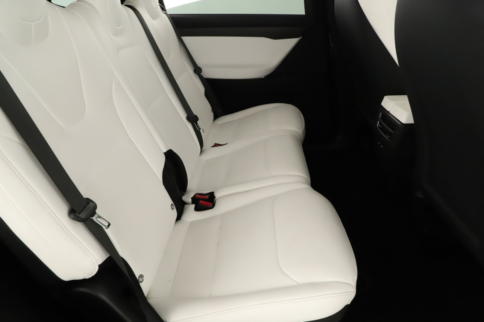 Tesla Model X - 2020