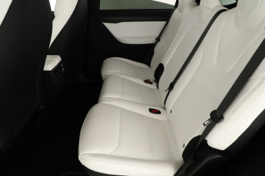 Tesla Model X - 2020