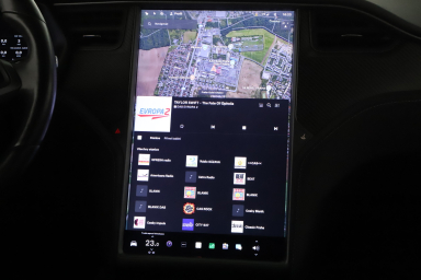 Tesla Model X - 2020