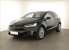 Tesla Model X - 2020