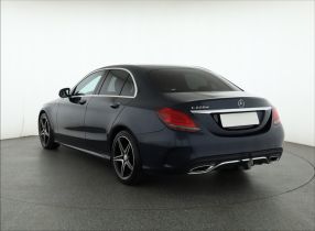 Mercedes-Benz C - 2020