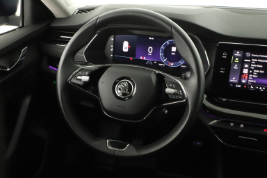 Škoda Octavia - 2023