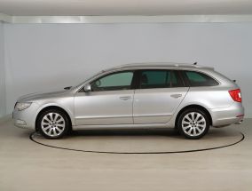 Skoda Superb - 2010