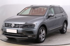 Volkswagen Tiguan - 2019
