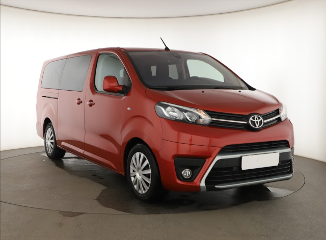 Toyota Proace Verso 2022