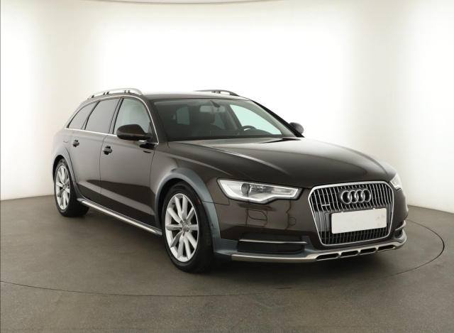 Audi A6 Allroad 2013