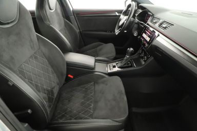 Škoda Superb - 2021