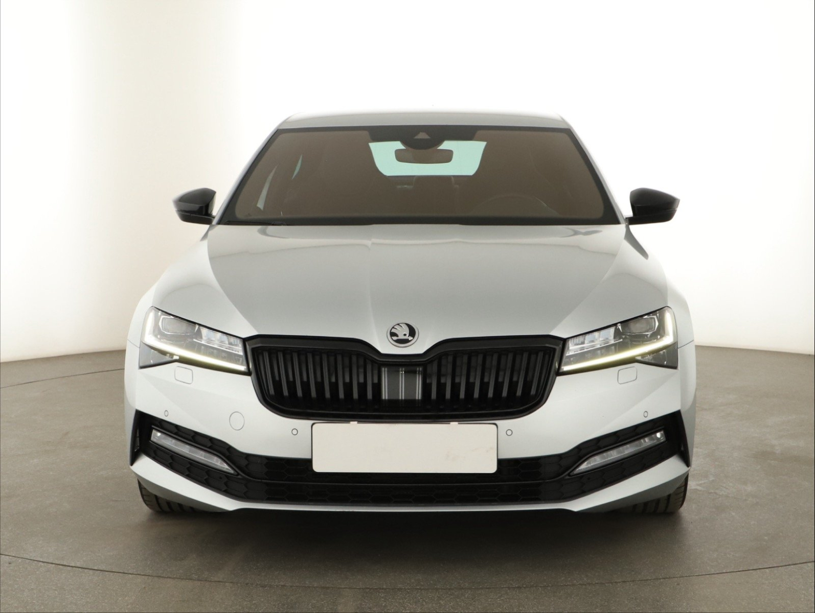 Škoda Superb - 2021