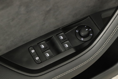 Škoda Superb - 2021