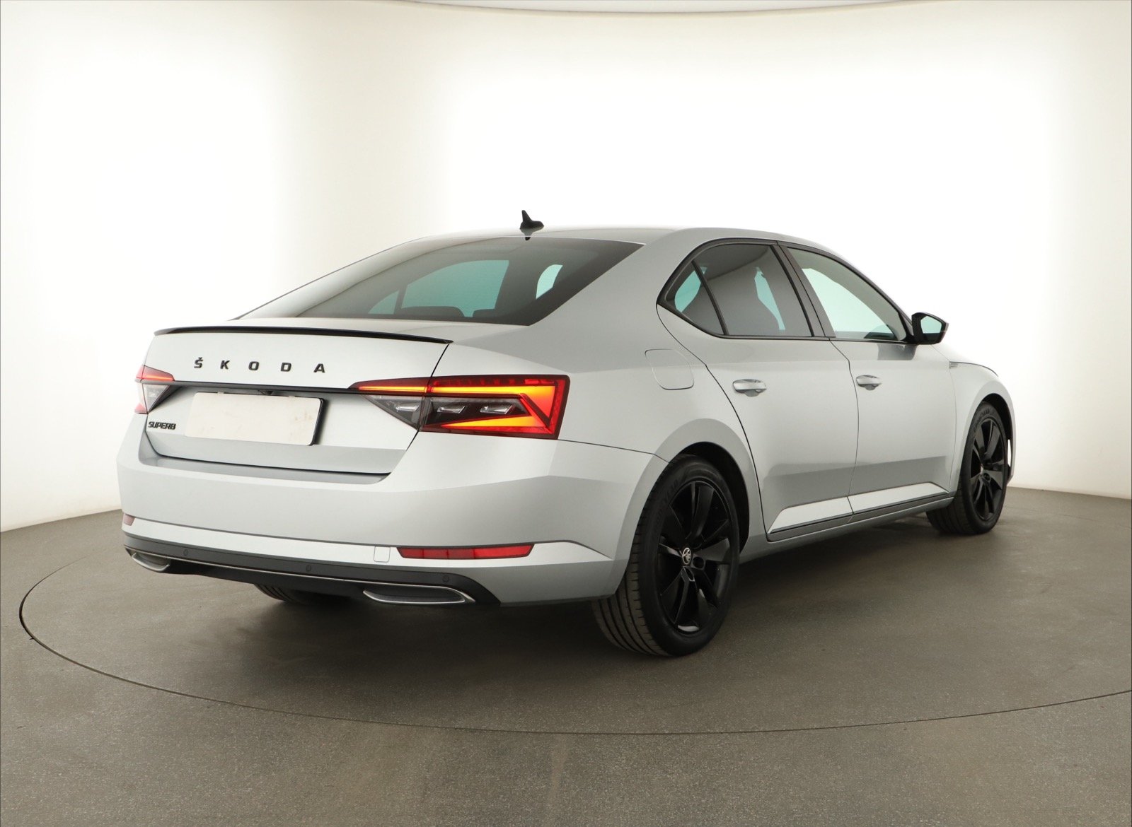 Škoda Superb - 2021
