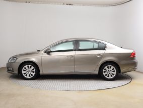 Volkswagen Passat - 2013
