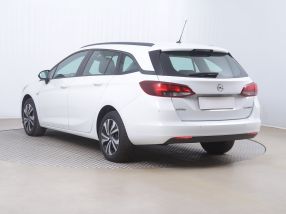 Opel Astra - 2019