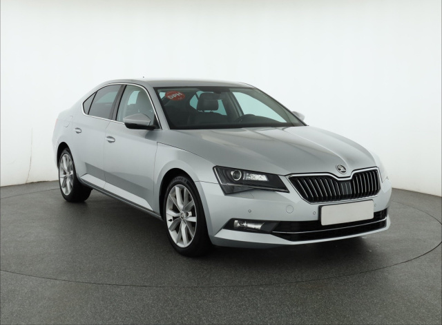 Škoda Superb 2017