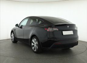 Tesla Model Y - 2023