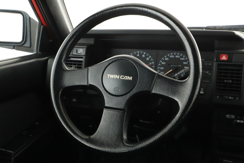 Nissan Sunny, 1988