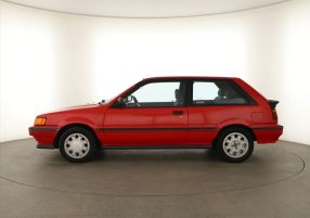 Nissan Sunny - 1988