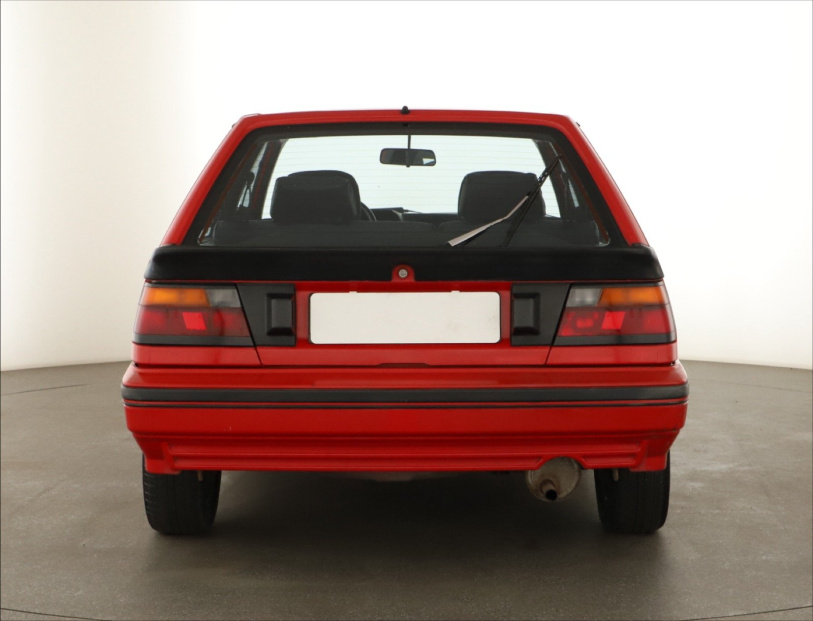 Nissan Sunny, 1988