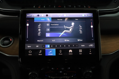 Jeep Grand Cherokee - 2025