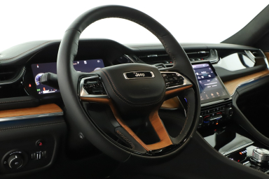 Jeep Grand Cherokee - 2025
