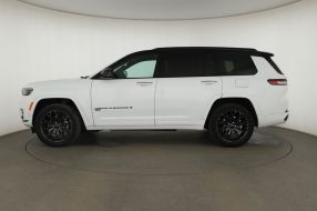 Jeep Grand Cherokee - 2025