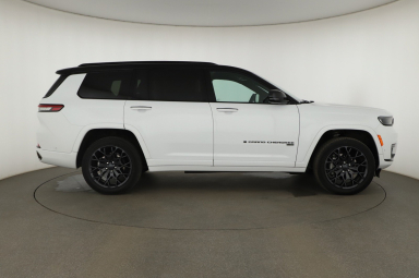 Jeep Grand Cherokee - 2025