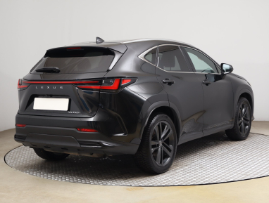 Lexus NX - 2023