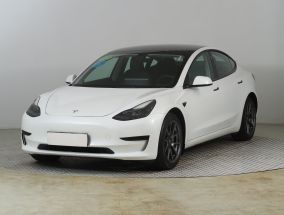 Tesla Model 3 - 2021