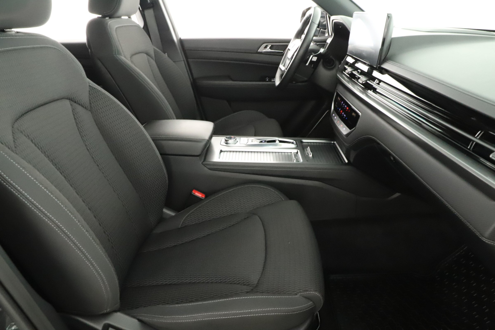 SsangYong Rexton - 2025