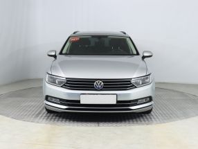 Volkswagen Passat - 2015