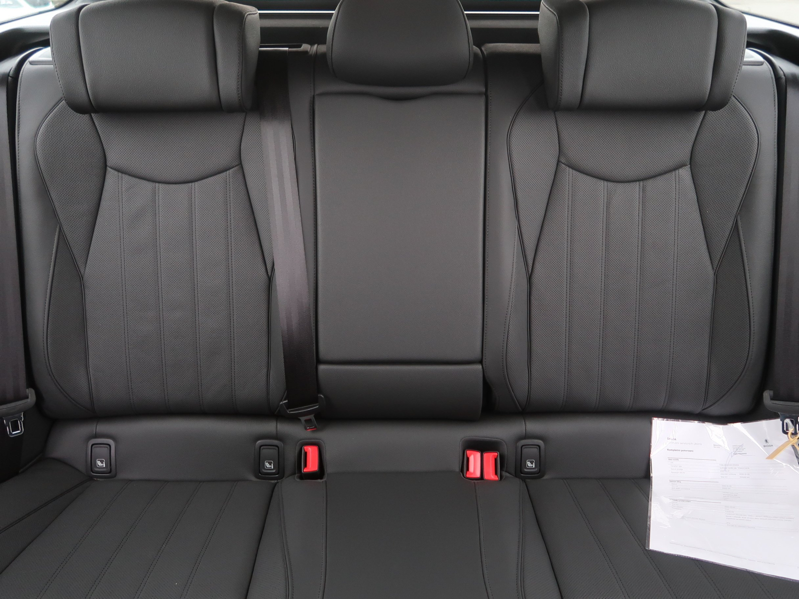 Škoda Superb - 2025