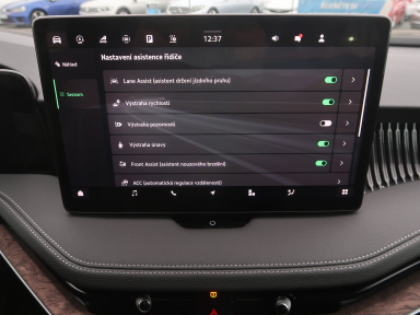 Škoda Superb - 2025