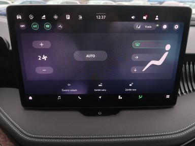 Škoda Superb - 2025