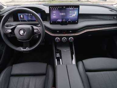 Škoda Superb - 2025