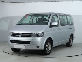 Volkswagen Caravelle - 2011