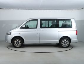 Volkswagen Caravelle - 2011
