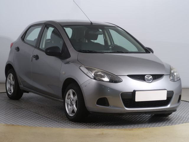 Mazda 2 2010