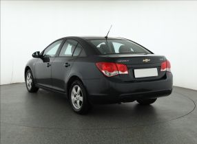 Chevrolet Cruze - 2011