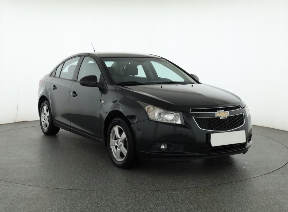Chevrolet Cruze - 2011