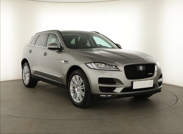 Jaguar F-Pace 2019