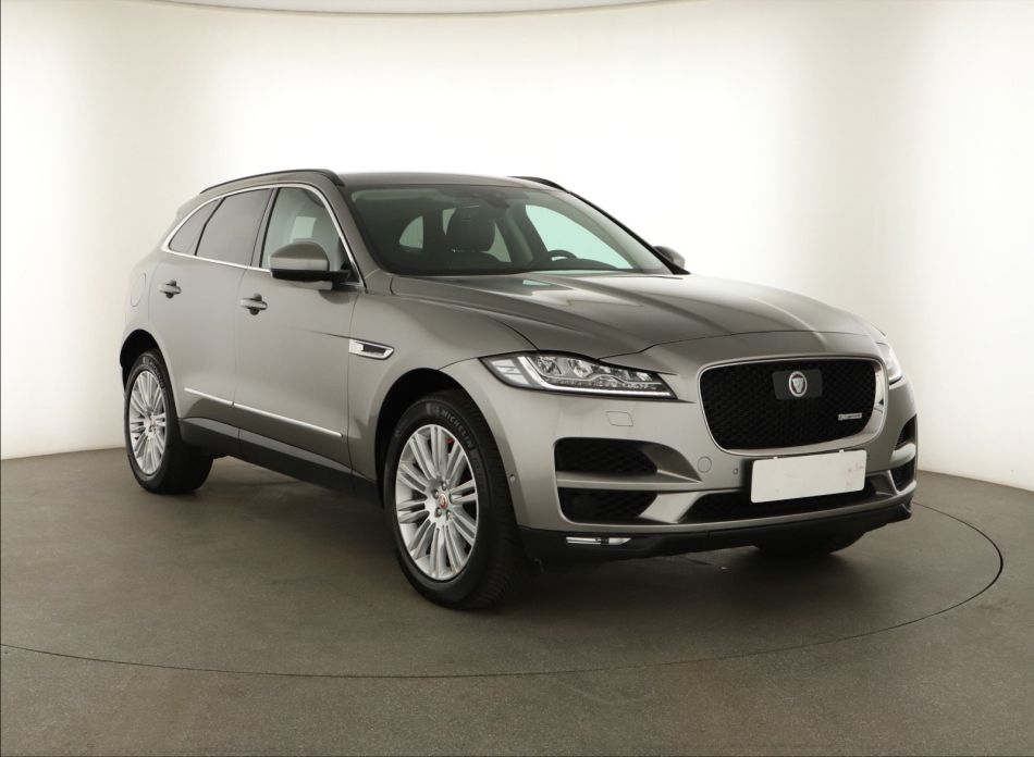 Jaguar F-Pace - 2019