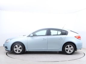 Chevrolet Cruze - 2011
