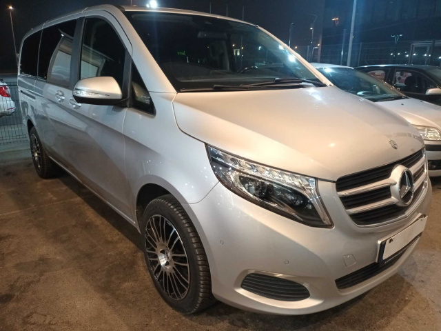 Mercedes-Benz V 2015
