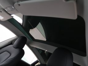 Tesla Model 3 - 2021