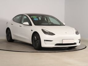 Tesla Model 3 - 2021
