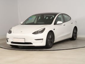 Tesla Model 3 - 2021