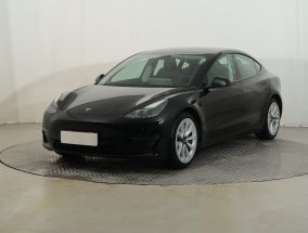 Tesla Model 3 - 2021