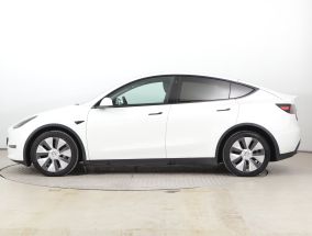 Tesla Model Y - 2023