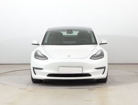 Tesla Model 3 - 2020