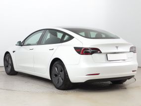Tesla Model 3 - 2020